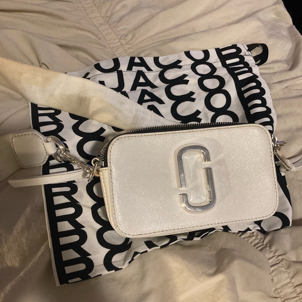 White Marc Jacobs Snapshot Bag